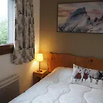 Apartment Place Du Montagnard A *